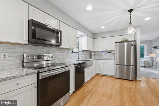 4366 STEPNEY DR, Gainesville, VA 20155