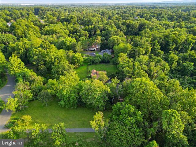 4366 STEPNEY DR, Gainesville, VA 20155