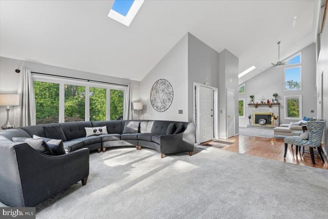 4366 STEPNEY DR, Gainesville, VA 20155