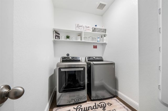 2004 Sadtler Ridge Circle, La Porte, TX 77571