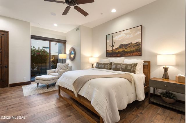 6067 W Seven Saguaros Circle, Marana, AZ 85658