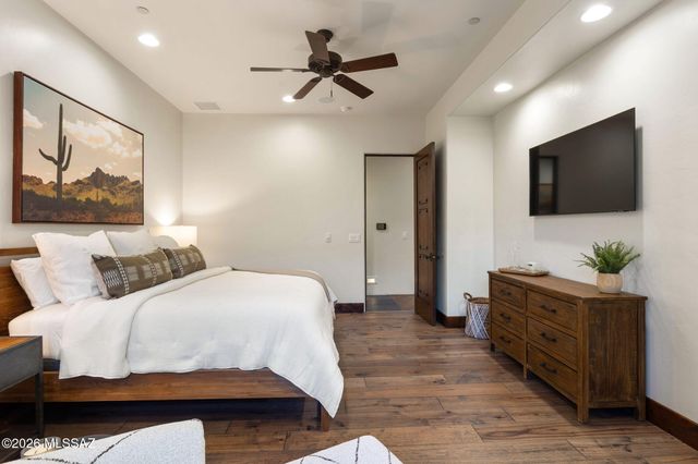 6067 W Seven Saguaros Circle, Marana, AZ 85658