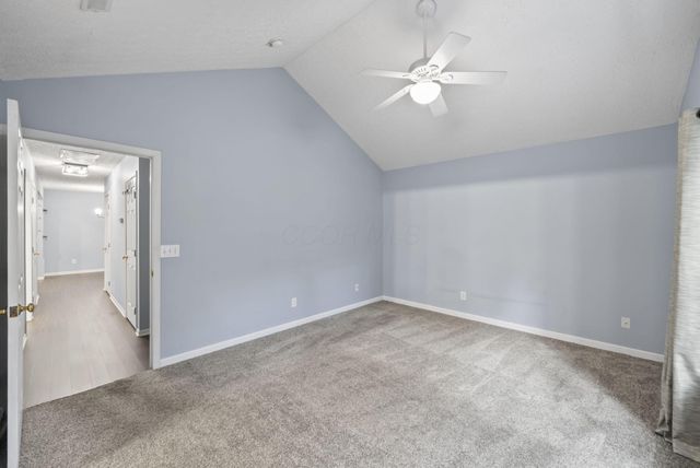 6183 Glenvillage Drive, Dublin, OH 43016