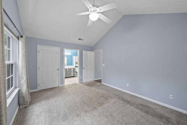 6183 Glenvillage Drive, Dublin, OH 43016