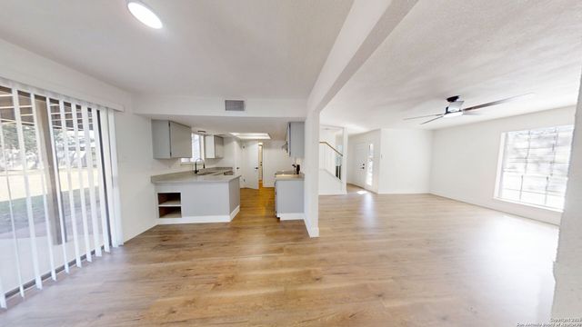 2803 BURNING LOG ST, San Antonio, TX 78247