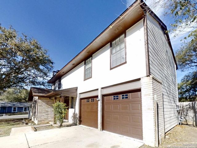 2803 BURNING LOG ST, San Antonio, TX 78247