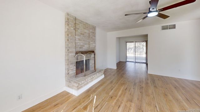 2803 BURNING LOG ST, San Antonio, TX 78247