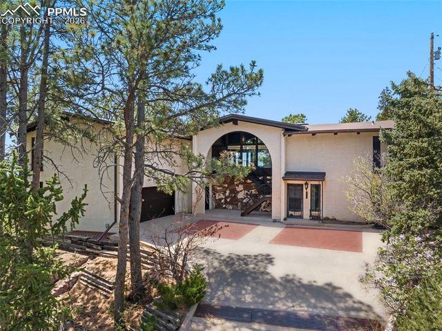 15061 Pleasant View Drive, Colorado Springs, CO 80921