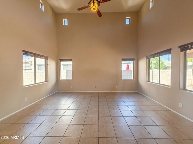 2634 E RIDGE CREEK Road, Phoenix, AZ 85024