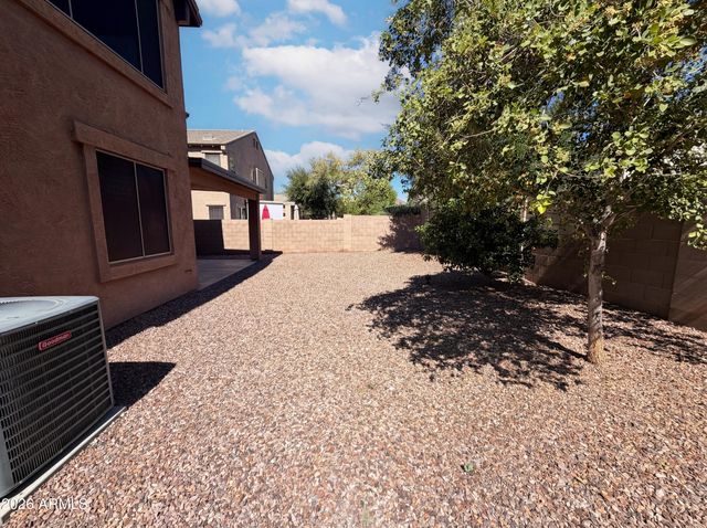 2634 E RIDGE CREEK Road, Phoenix, AZ 85024