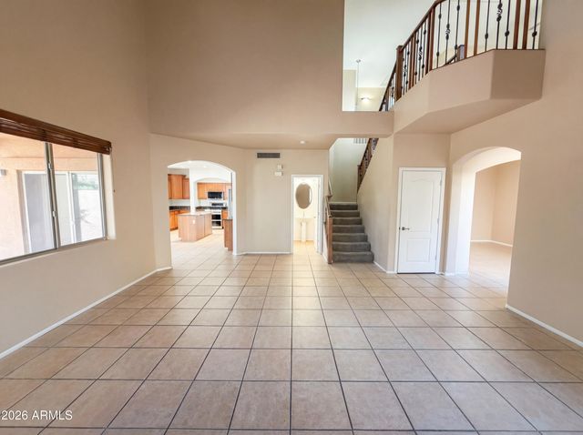 2634 E RIDGE CREEK Road, Phoenix, AZ 85024