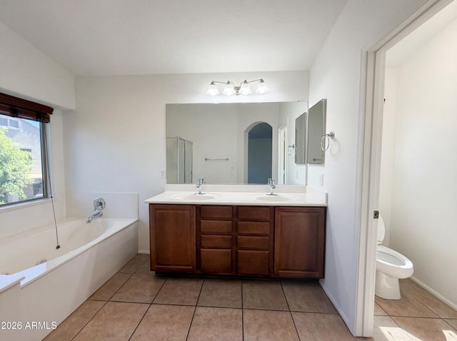 2634 E RIDGE CREEK Road, Phoenix, AZ 85024