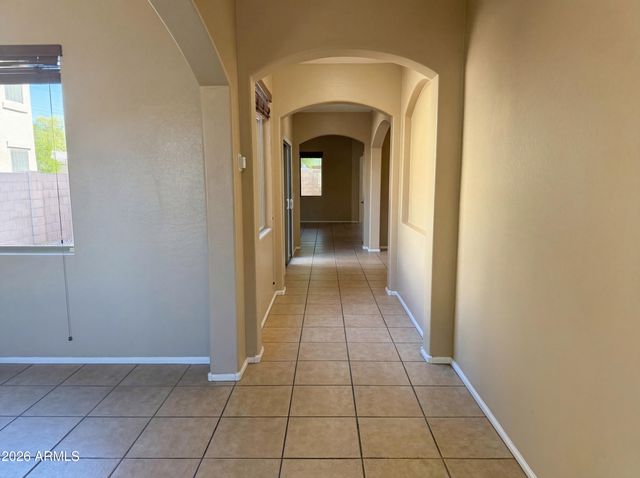 2634 E RIDGE CREEK Road, Phoenix, AZ 85024