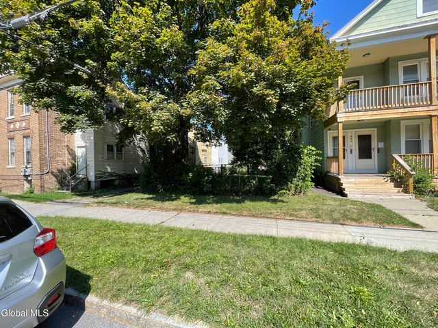 320 Quail Street, Albany, NY 12208