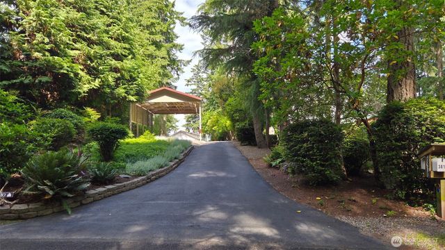 3810 Forest Beach Drive NW, Gig Harbor, WA 98335