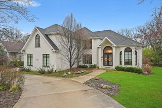 11735 Orchard Street, Willow Springs, IL 60480