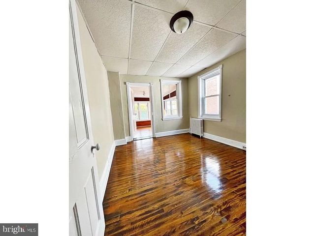 1110 MAPLE ST, Wilmington, DE 19805