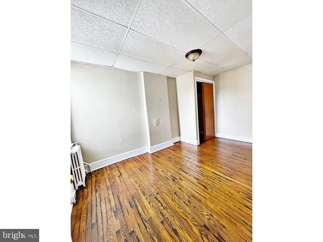 1110 MAPLE ST, Wilmington, DE 19805