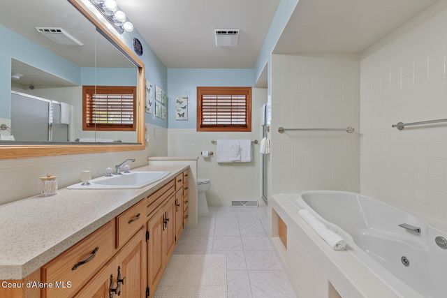 1910 E Rodkey Dr, Post Falls, ID 83854