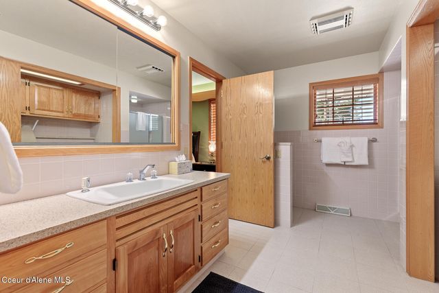 1910 E Rodkey Dr, Post Falls, ID 83854