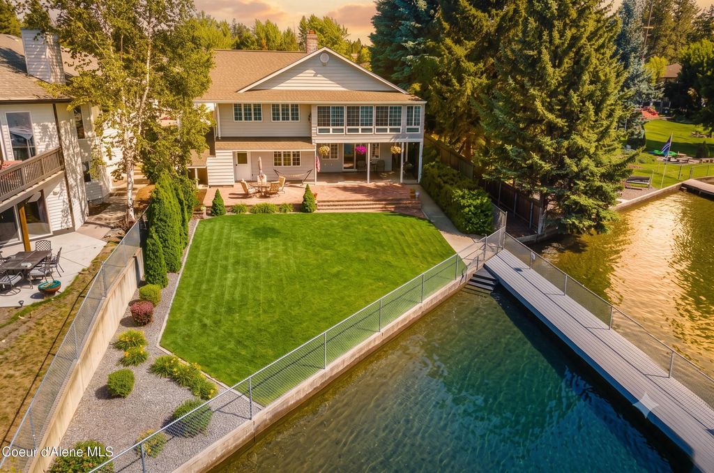 1910 E Rodkey Dr, Post Falls, ID 83854