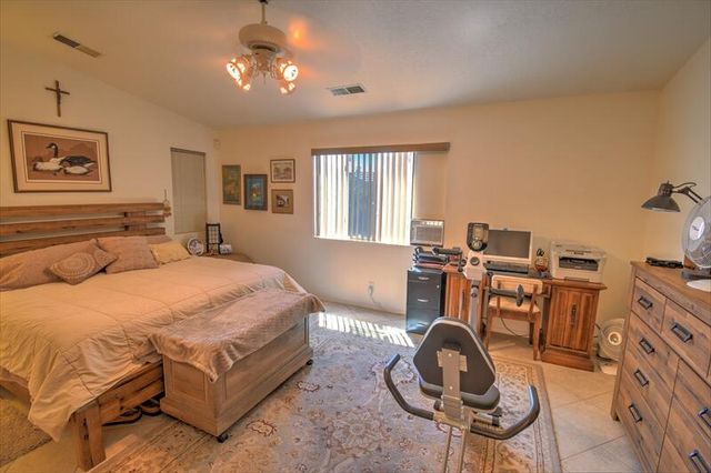 8120 Corte De Aguila NW, Albuquerque, NM 87120