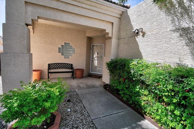 8120 Corte De Aguila NW, Albuquerque, NM 87120