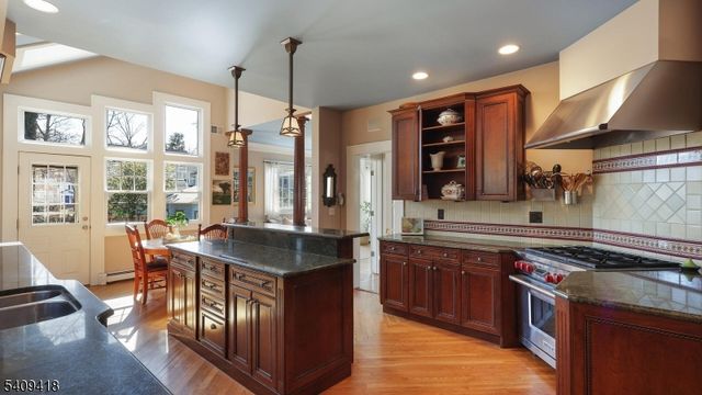 634 Lenox Ave, Westfield Town, NJ 07090