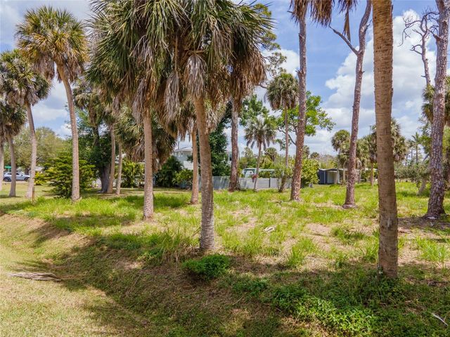W COWLES STREET, Englewood, FL 34223