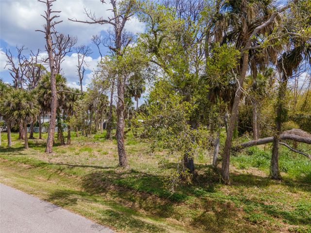 W COWLES STREET, Englewood, FL 34223