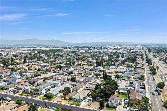 6142 Vinevale, Maywood, CA 90270