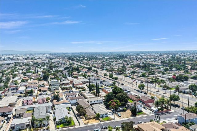 6142 Vinevale, Maywood, CA 90270