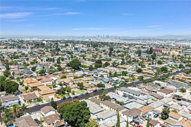 6142 Vinevale, Maywood, CA 90270