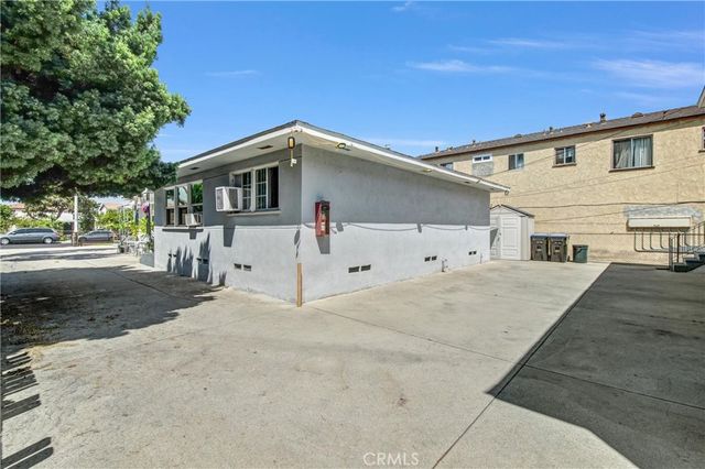 6142 Vinevale, Maywood, CA 90270