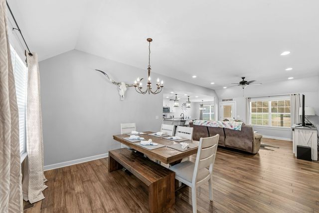 3036 Valley Creek Rd, Culleoka, TN 38451