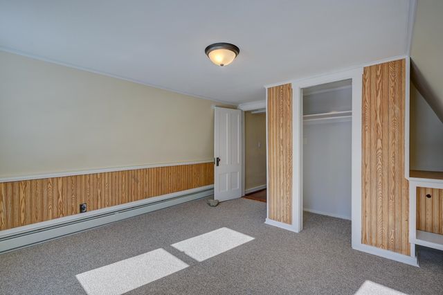 215 Hillside Avenue, Conway, NH 03818