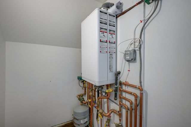 215 Hillside Avenue, Conway, NH 03818