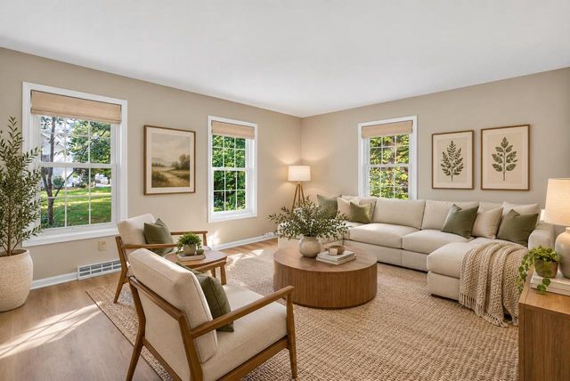 9 Court Of Brixham, Madison, WI 53705