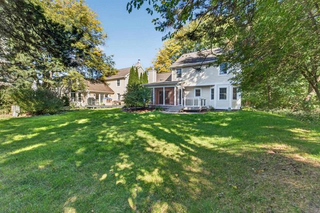 9 Court Of Brixham, Madison, WI 53705