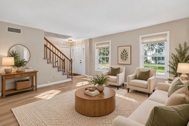 9 Court Of Brixham, Madison, WI 53705