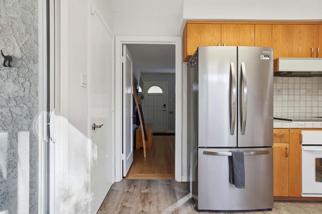 1332 62nd St, Sacramento, CA 95819