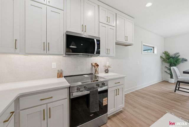 605 N 108 Street, Lincoln, NE 68527
