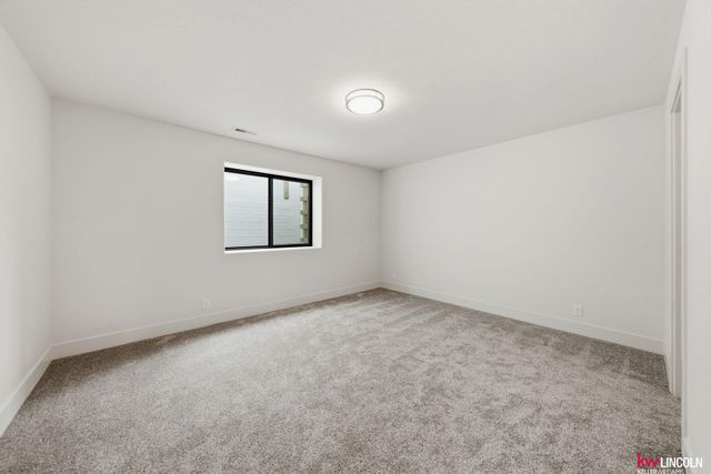 605 N 108 Street, Lincoln, NE 68527