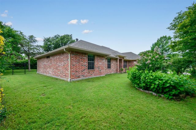 3301 Sycamore Drive, Flower Mound, TX 75028