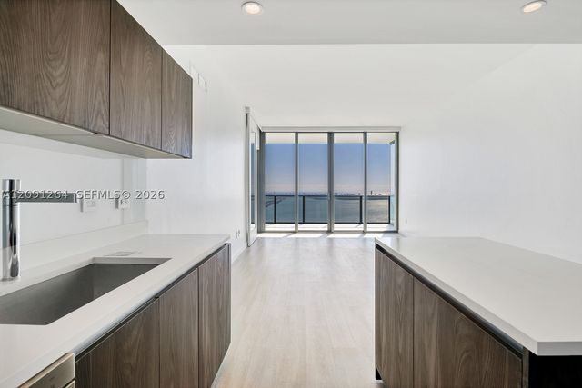 3131 NE 7th Ave 4803, Miami, FL 33137