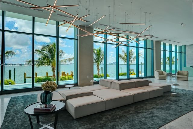 3131 NE 7th Ave 4803, Miami, FL 33137