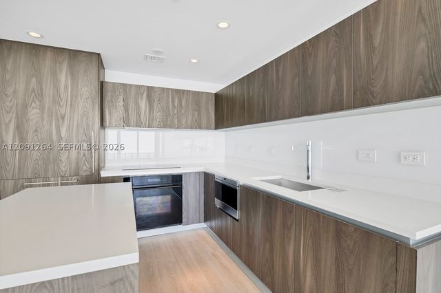 3131 NE 7th Ave 4803, Miami, FL 33137