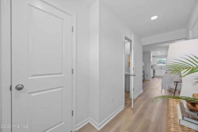 62 W Pioneer Way 121, Hampstead, NC 28443