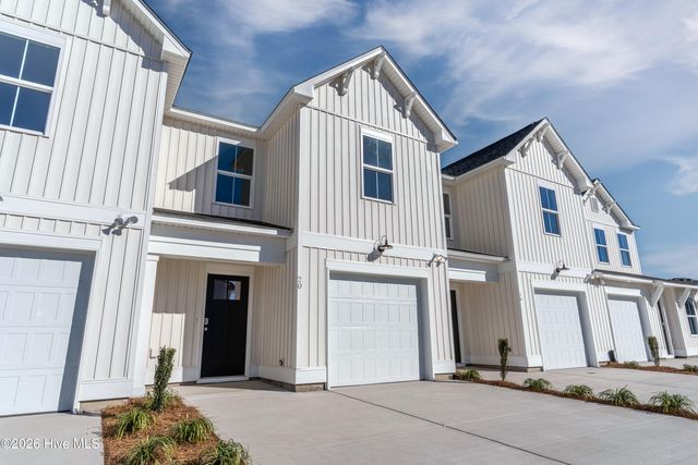 62 W Pioneer Way 121, Hampstead, NC 28443
