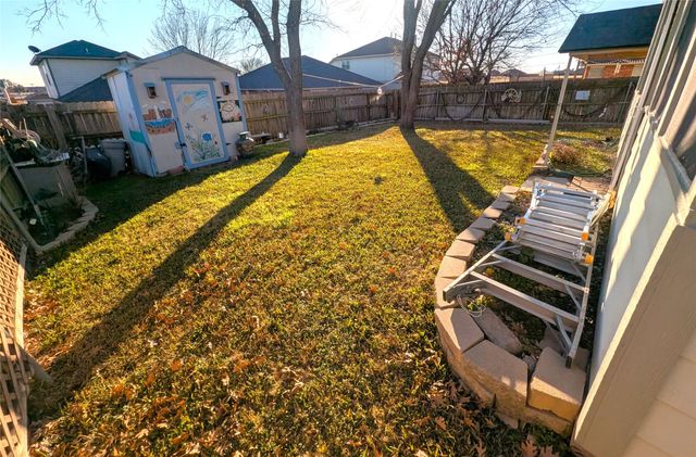 3404 Austin Street, Gainesville, TX 76240